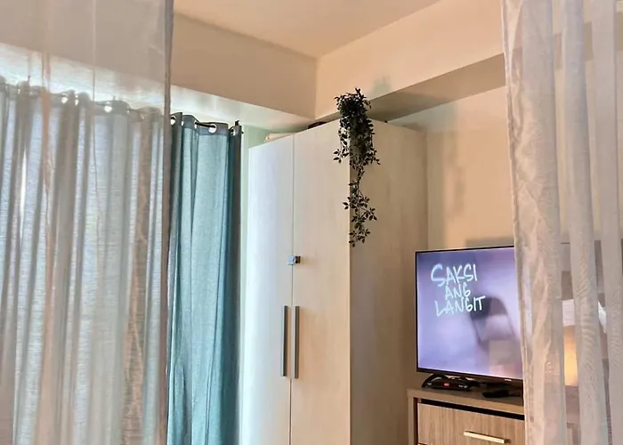 Hostel Pineapple Heads Staycation By Azure Urban And Residences